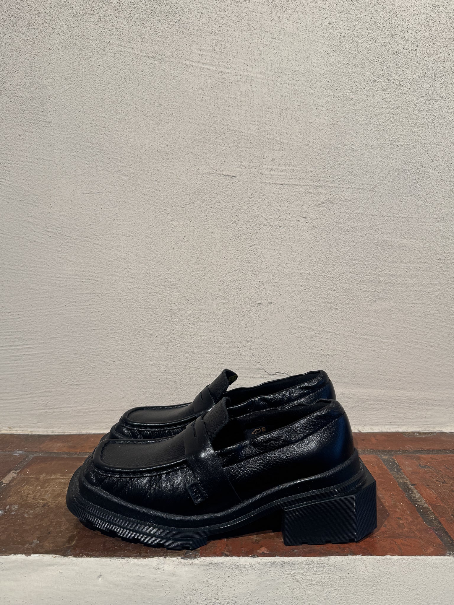 Dr Martens loafers - Size 37