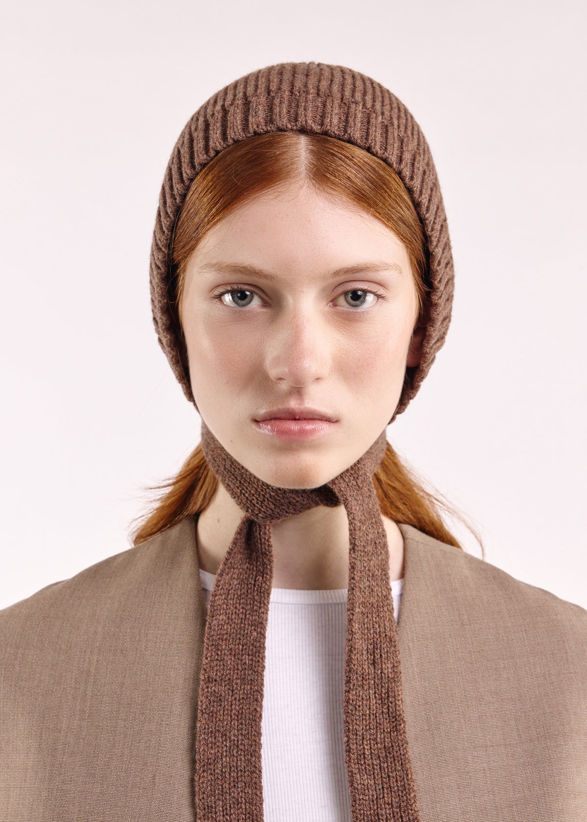 CLOIMH Tied Hood - Brown