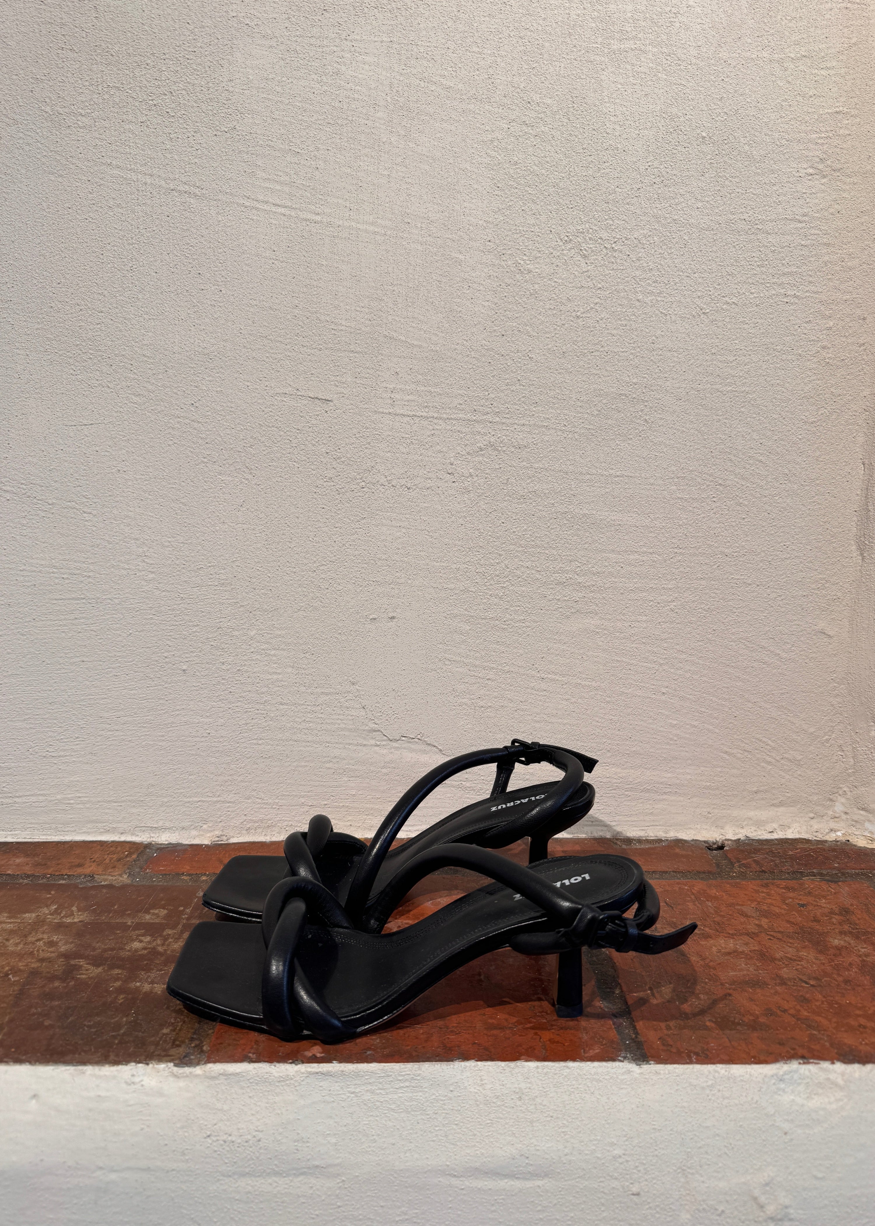 Lola Cruz heels - Size 40