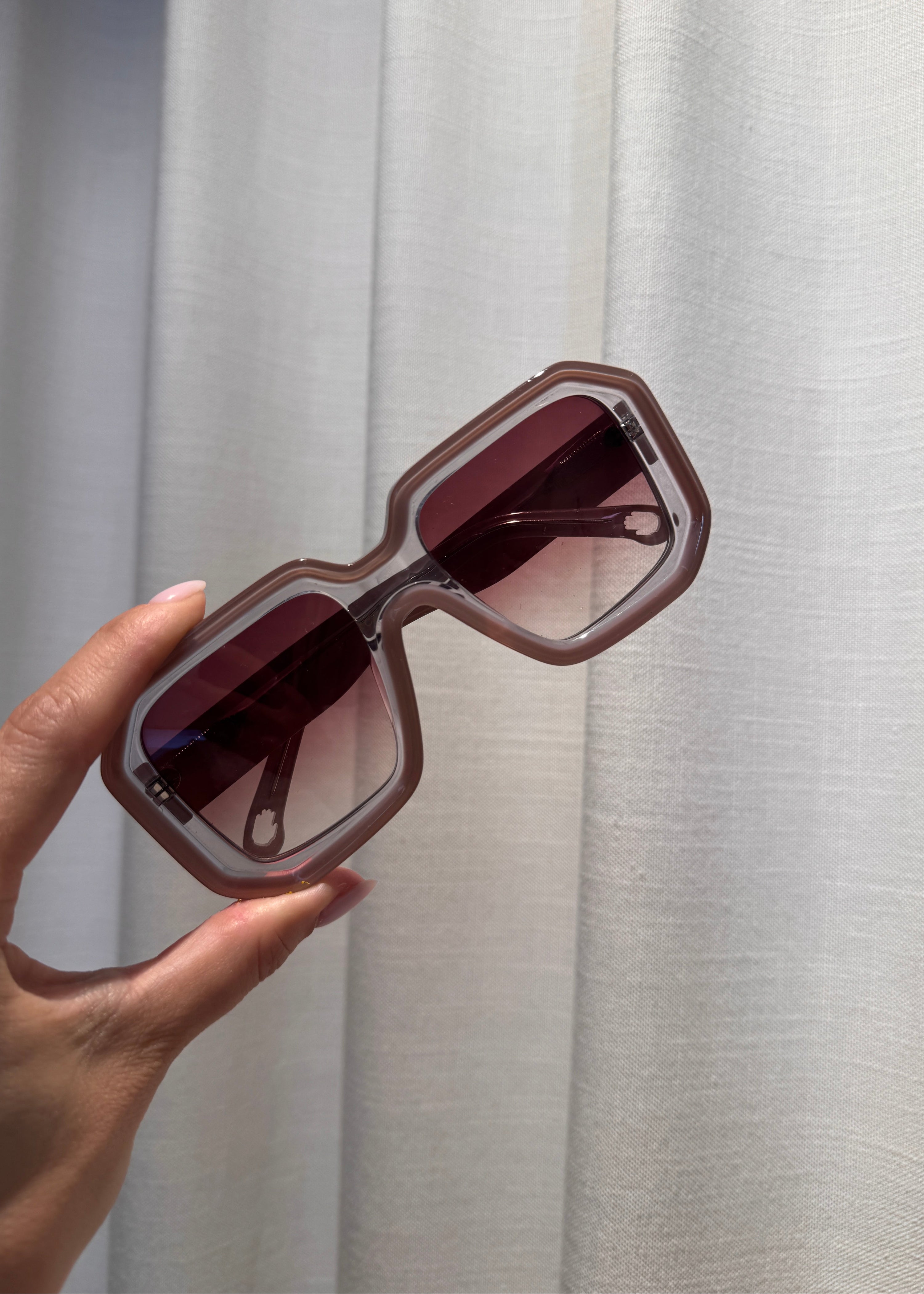 Nathalie Vleeschouwer sunglasses