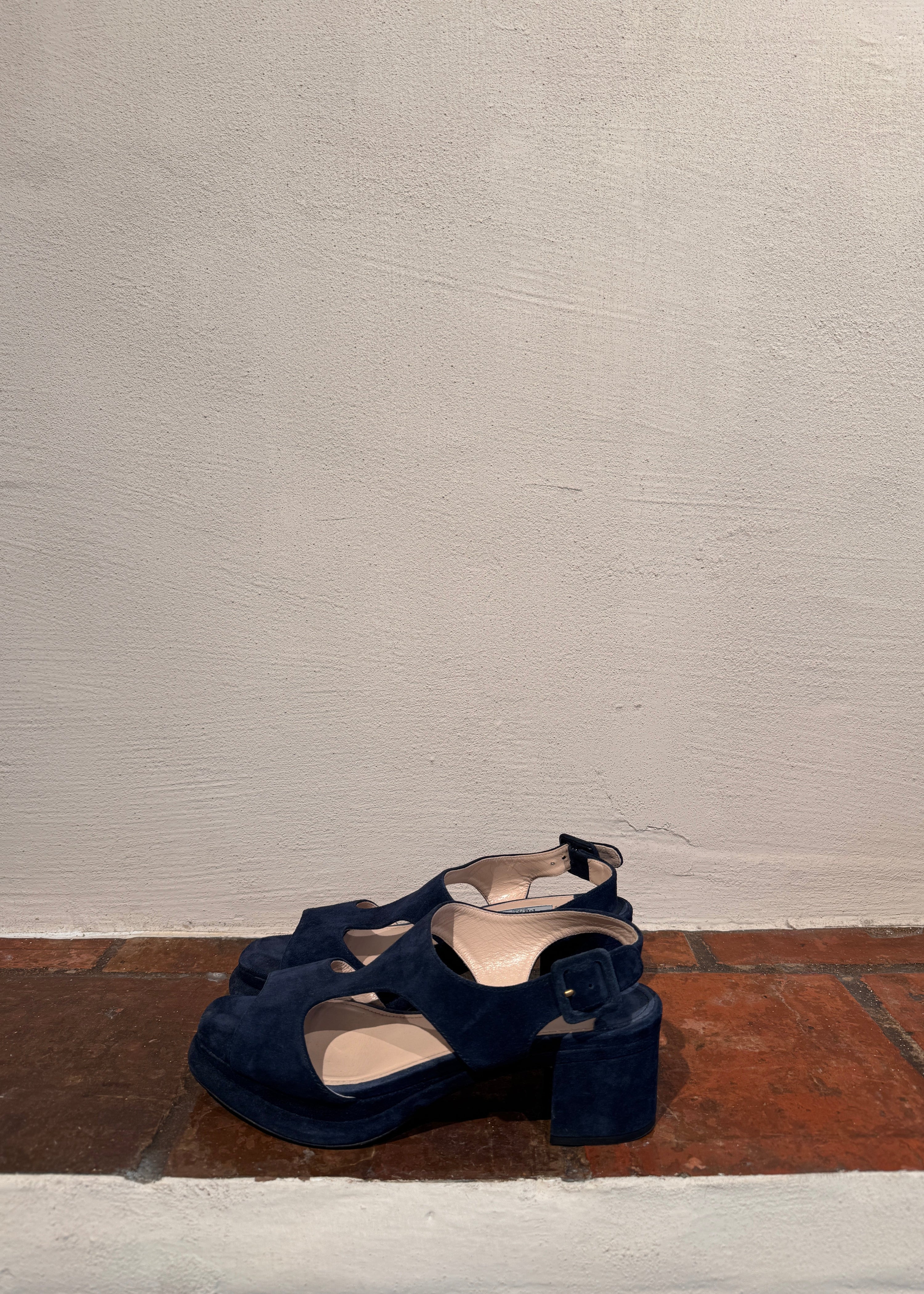 Prada sandals - Size 38