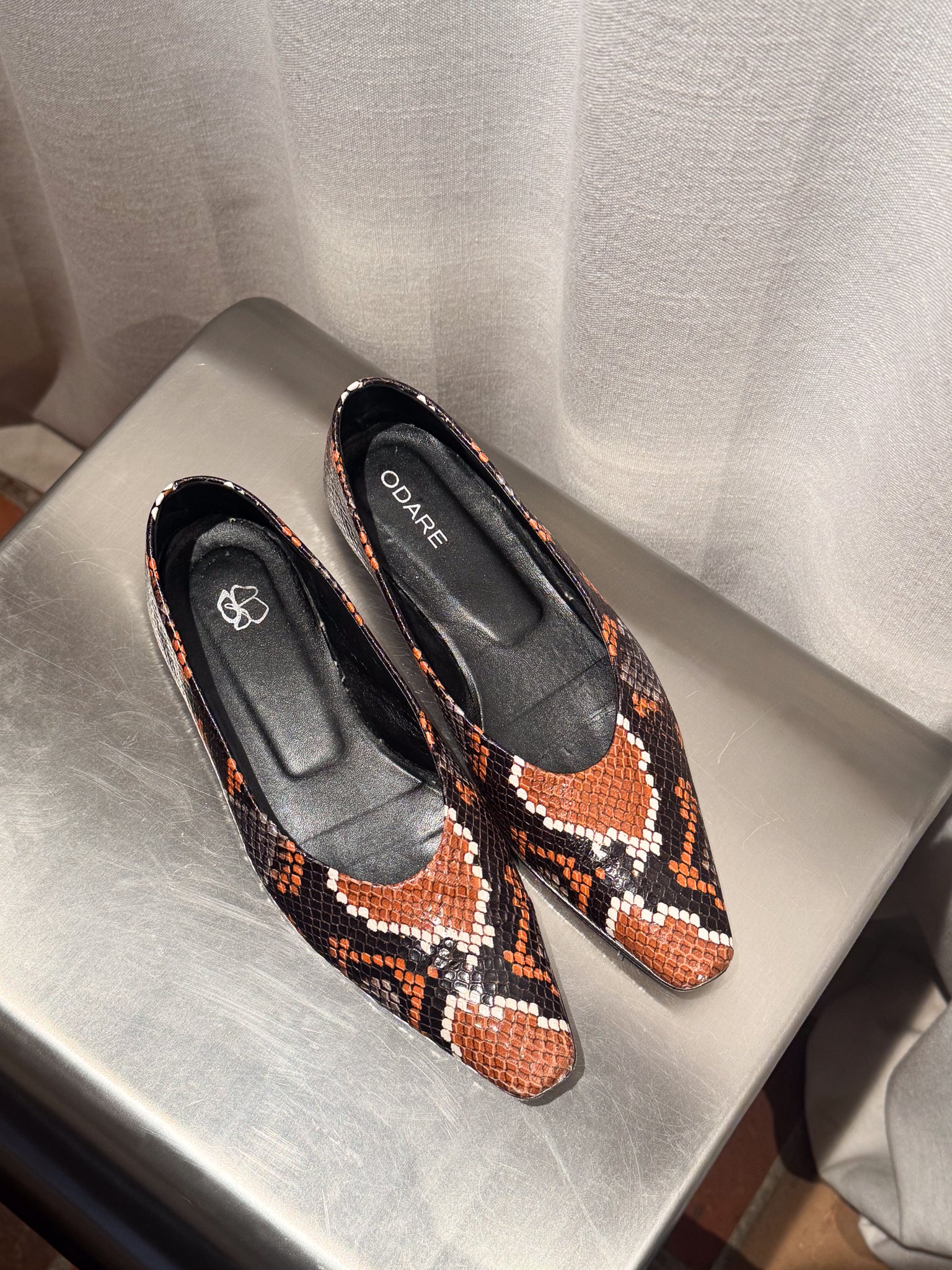 Odare flats - Size 39